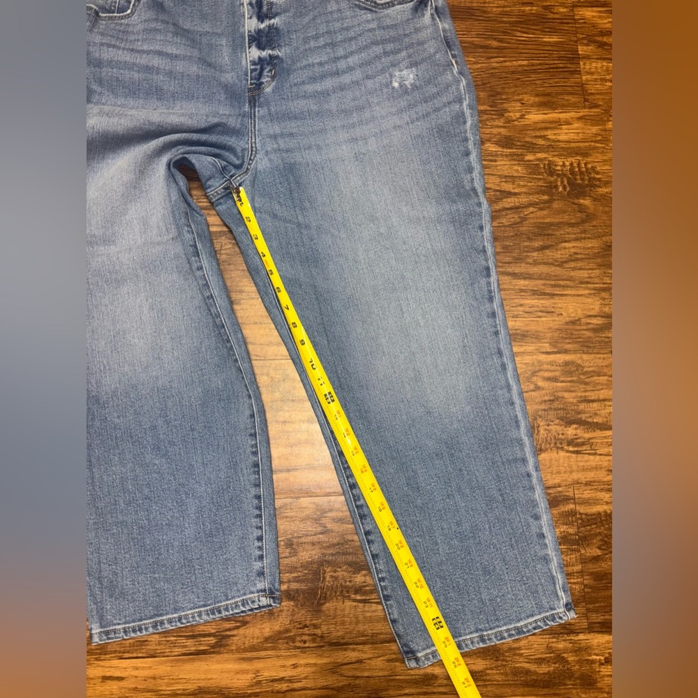 Wonderly Cropped Straight Jeans Size 22W - Picture 8 of 11